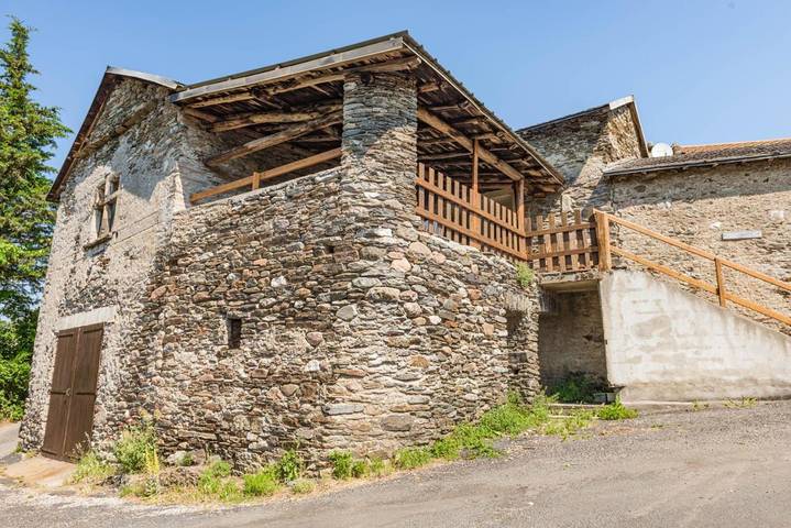 Location de vacances pour 6 personnes, avec terrasse à Sainte-Croix-Vallée-Française - 3