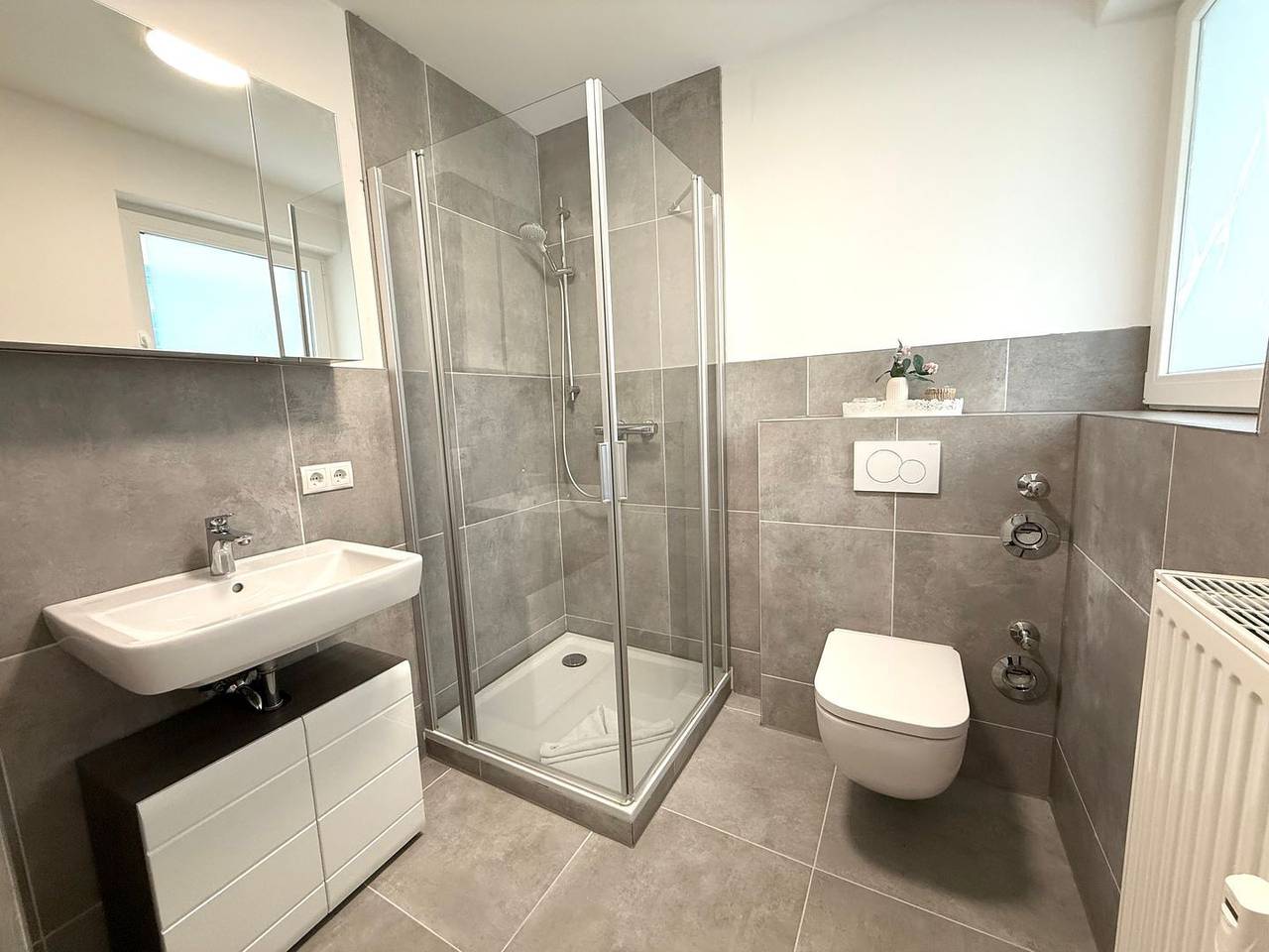 Ganze Wohnung, Seaside 53° Fewo 1 - Strandnahe Ferienwohnung mit Terrasse in Sahlenburg Strand, Cuxhaven