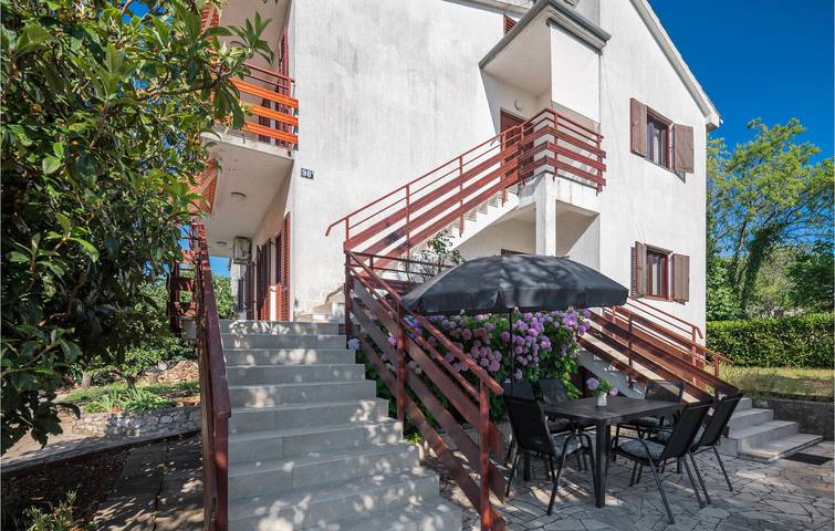 Ferienwohnung für 4 Personen, mit Terrasse in Kastelir - 2