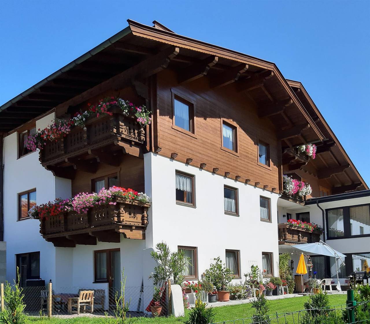 Geheel vakantieappartement, Appartement Typ I - 1 Schlafraum/Bad, Wc in Loferer und Leoganger Steinberge, Kirchdorf in Tirol