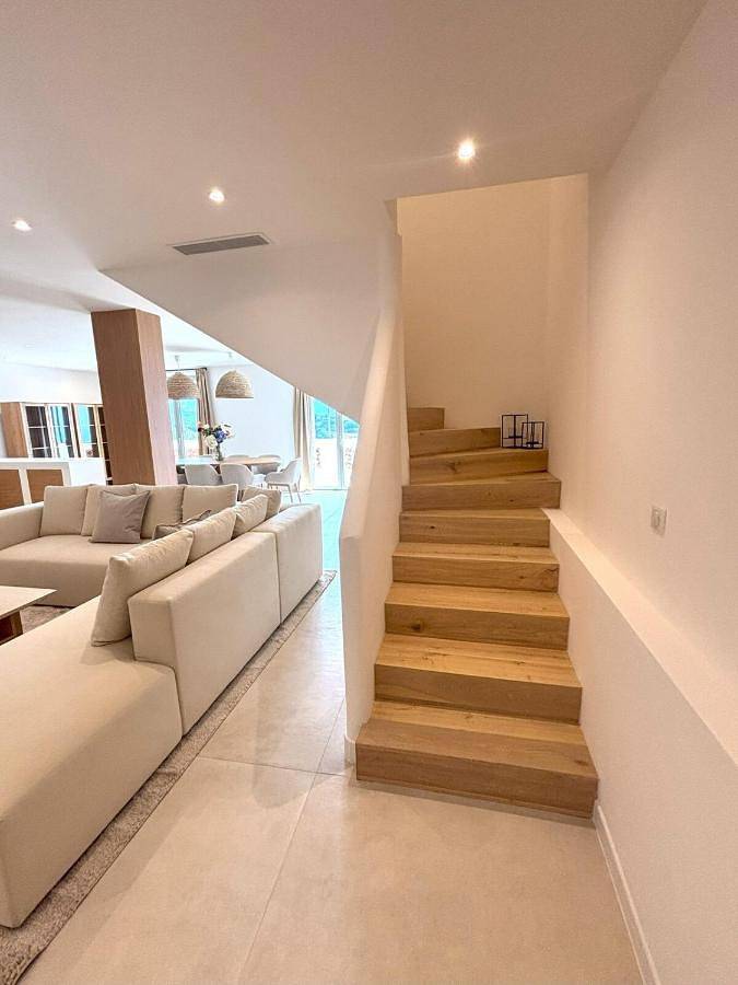 Villa pour 8 personnes, avec balcon ainsi que piscine et vue à Roquebrune-Cap-Martin - 3