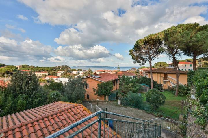 Appartamento per 4 persone, con Giardino a Cavo