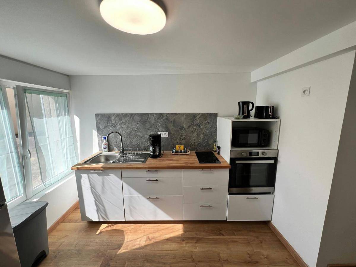 Appartement entier, Le minaouet studio paisible Wifi in Rosporden, Région de Quimper