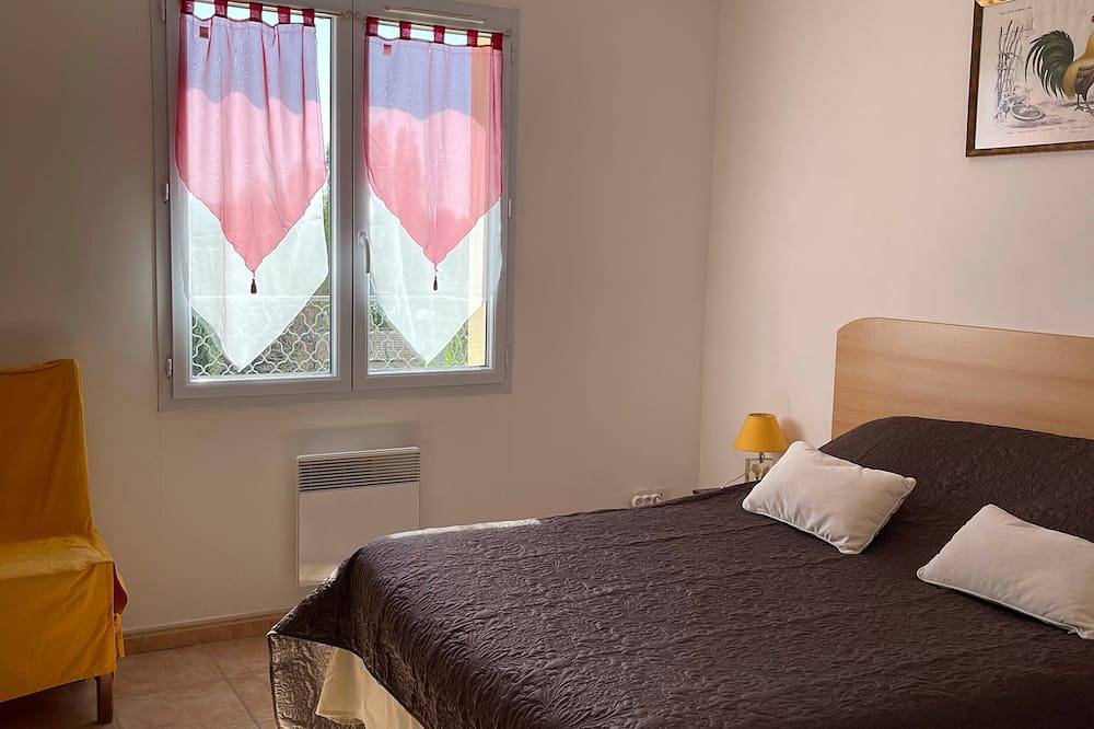 Location saisonnière Lot avec balcon et garage – Proche Sarlat et Rocamadour in Souillac, Lot