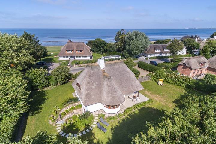 Ferienhaus für 5 Personen, mit Terrasse und Garten sowie Sauna in Keitum