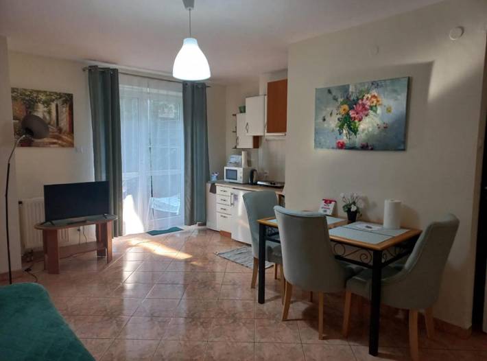 Apartament wakacyjny dla 3 osób, z ogród w Wawer