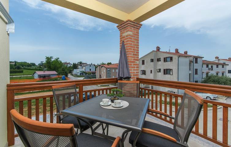 Ferienwohnung für 2 Personen, mit Balkon/Terrasse in Funtana - 3