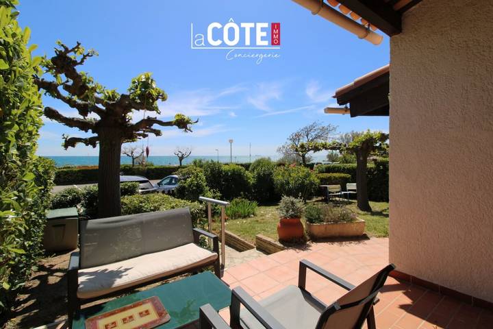 Appartement de vacances pour 4 personnes, avec Balcon ainsi que Terrasse et Jardin à Sausset-les-Pins