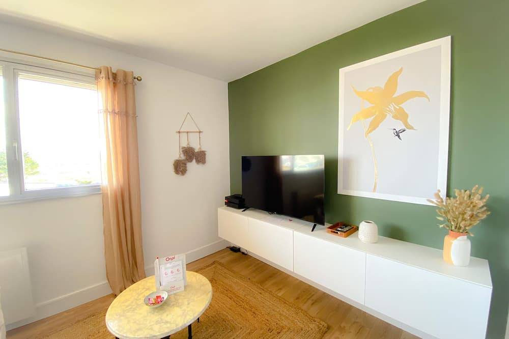 Geheel appartement, Magnifique Studio Calaisien lumineux plein sud in Calais, Calais en omgeving