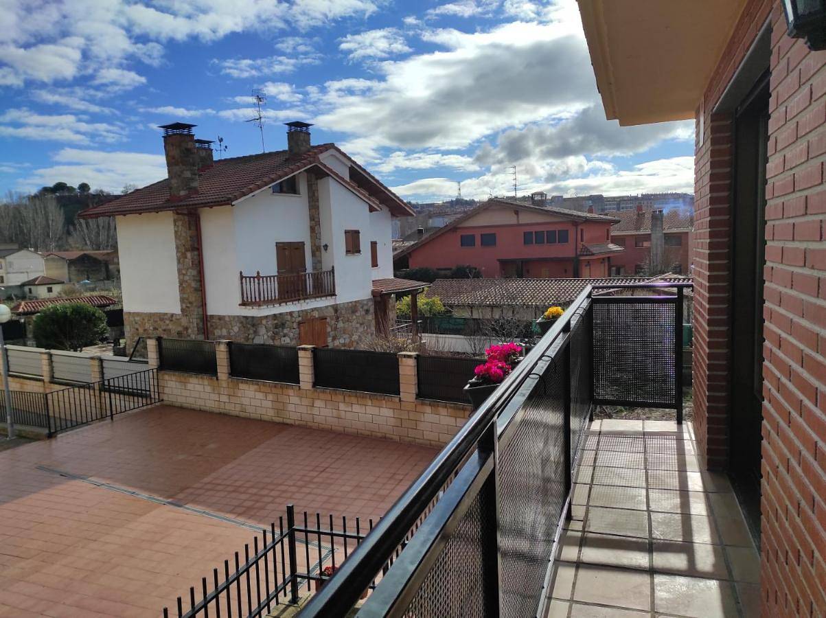 En El Corazon Del Barrio De La Estación in Haro, La Rioja