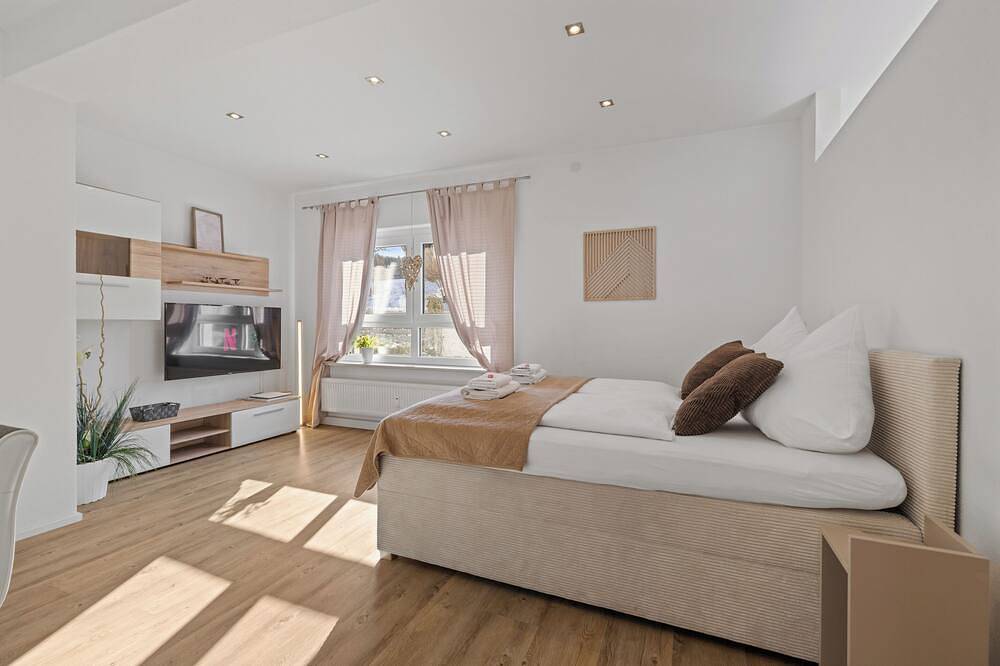 Ganze Wohnung, Goldcream Deluxe Suite in Günzburg, Bayerisch Schwaben