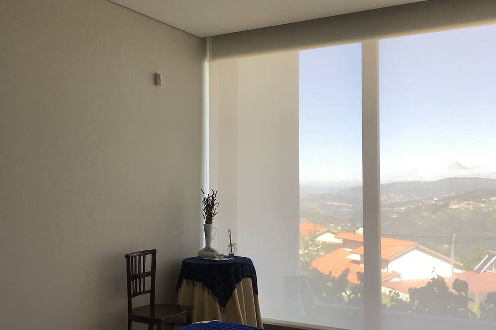 Vald'arêgos Douro Rural Tourism - \"Alpendre\" House in Resende, Douro-Tal