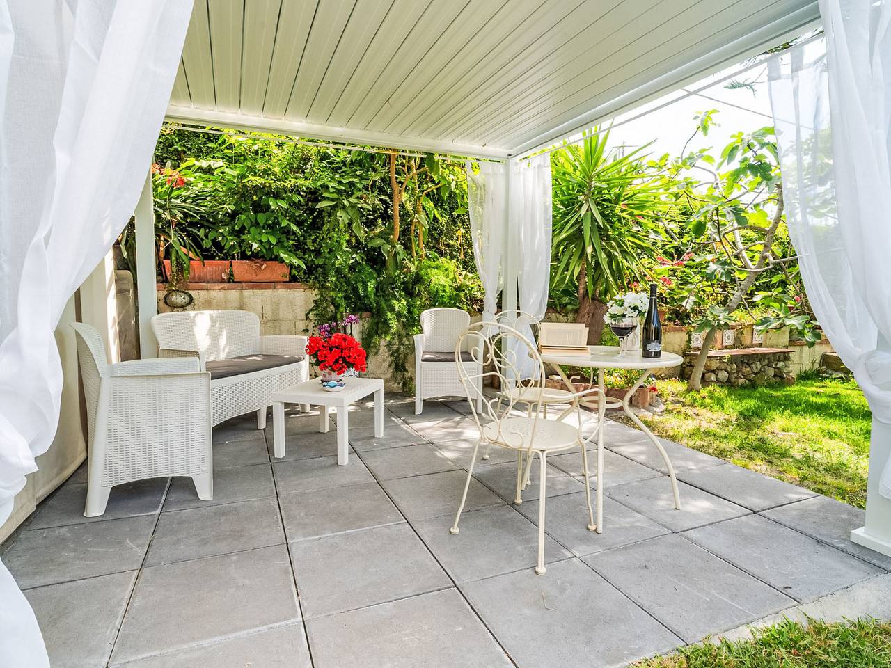 Apartamento vacacional entero, Feiertageora - Graziella's Garten - Atelier in Taormina, Provincia de Messina