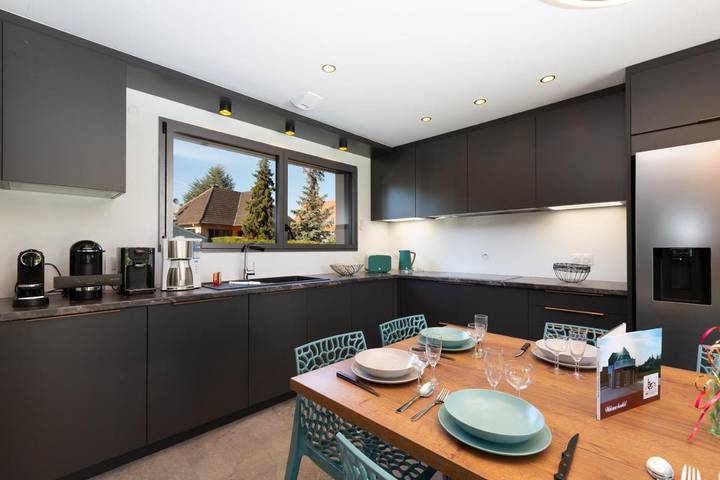 Location de vacances pour 12 personnes, avec terrasse ainsi que jacuzzi et sauna, animaux acceptés à Ittenheim - 3