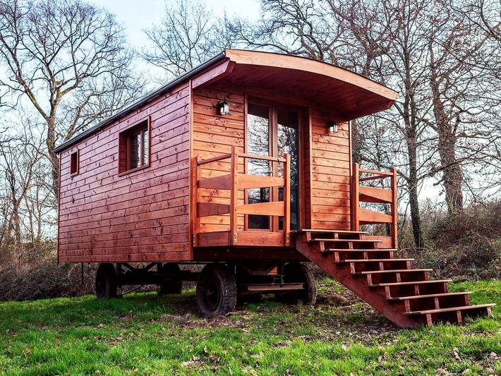 Autonome Roulotte de Charme avec Confort Moderne en Pleine Nature et à Proximité de Châteauroux in Ardentes, Châteauroux und Umgebung