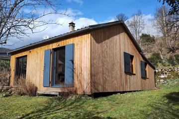 Gîte pour 6 personnes, avec jardin à Meyrueis