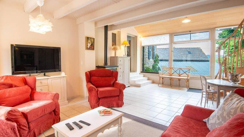 Location de vacances pour 6 personnes, avec jardin et terrasse à Montbrun - 2