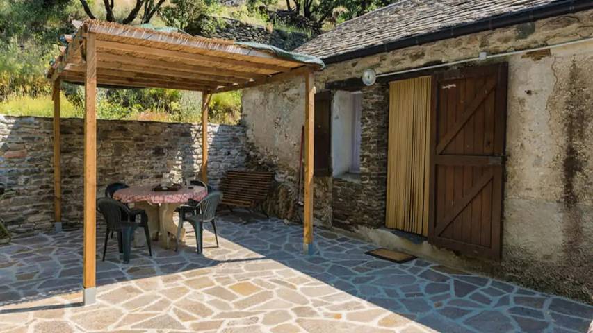 Gîte pour 7 personnes, avec Terrasse à Gabriac - 4