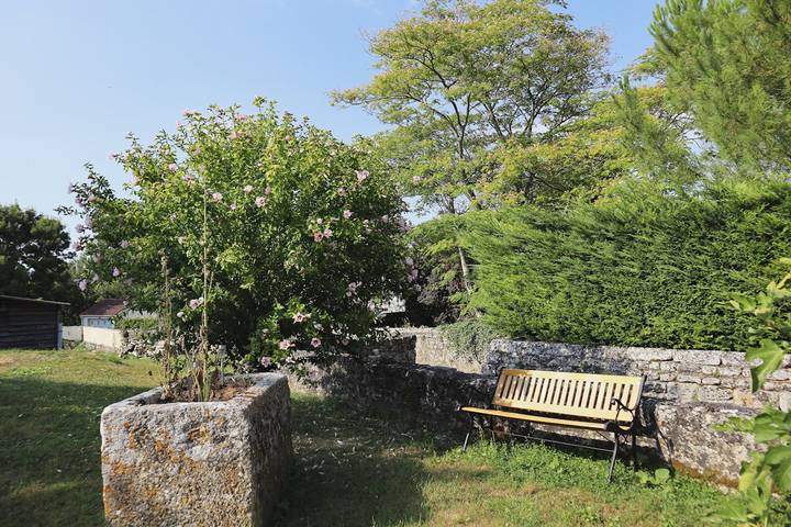 Gîte pour 2 personnes, avec jardin, animaux acceptés