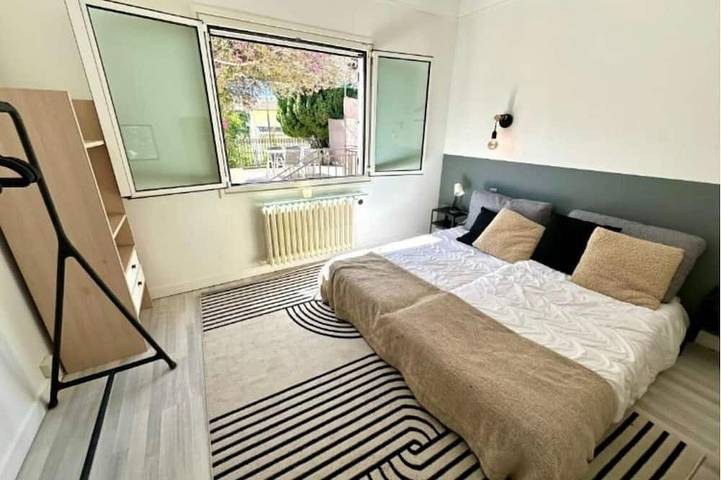 Havre de Paix Villa with garden, terrace and just a stone's throw from the beach. in Cagnes-sur-Mer, Costa mediterranea (Francia)