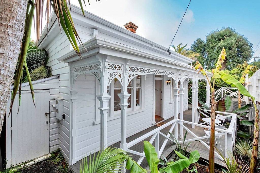 Holiday Home for 5 People in Auckland, Auckland Council