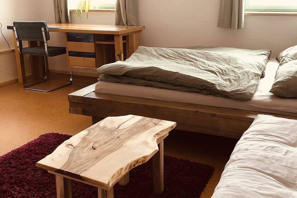 Ganze Wohnung, Maisonette an der Traun, 50 qm, 1 separates Schlafzimmer in Traunreut, Landkreis Traunstein
