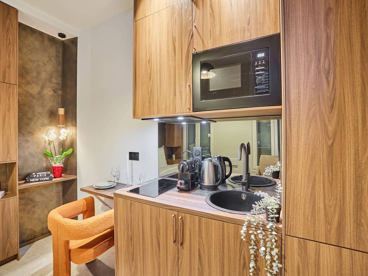 Apartamento entero, Suite Premium frente al castillo de Vincennes in Vincennes, Valle del Marne