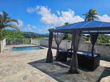 Cottage pour 4 personnes, avec terrasse et piscine à Le François