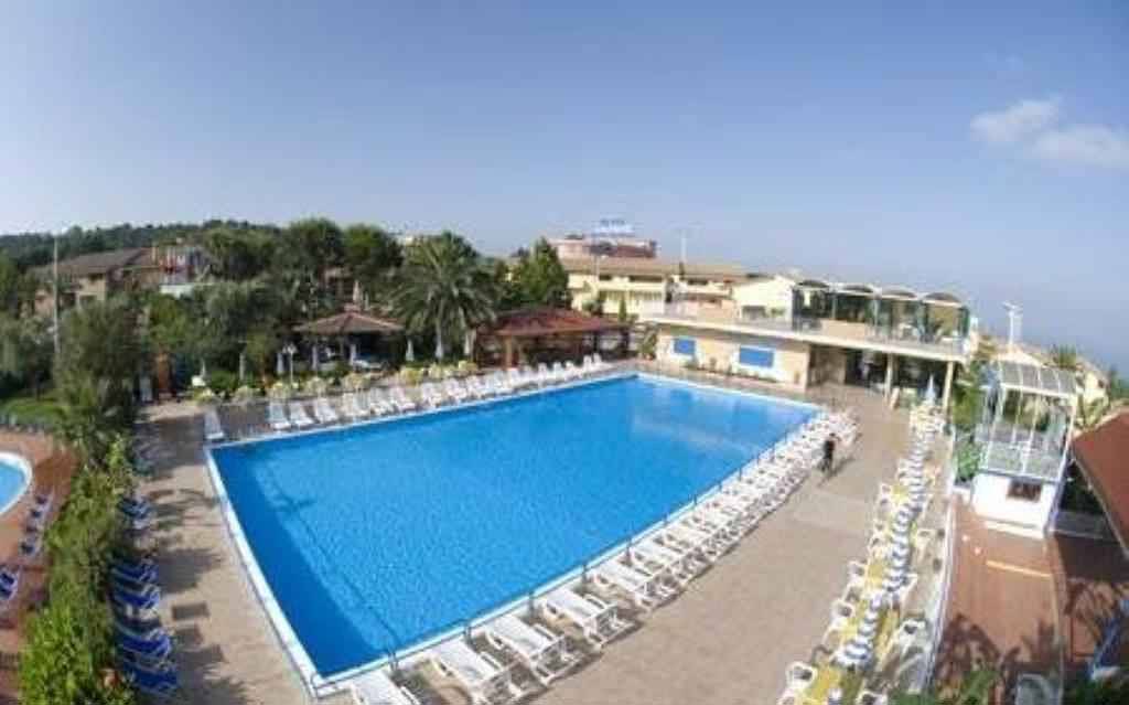 Ganze Ferienwohnung, Ferienwohnung mit Pool  in Tropea, Vibo Valentia Provinz