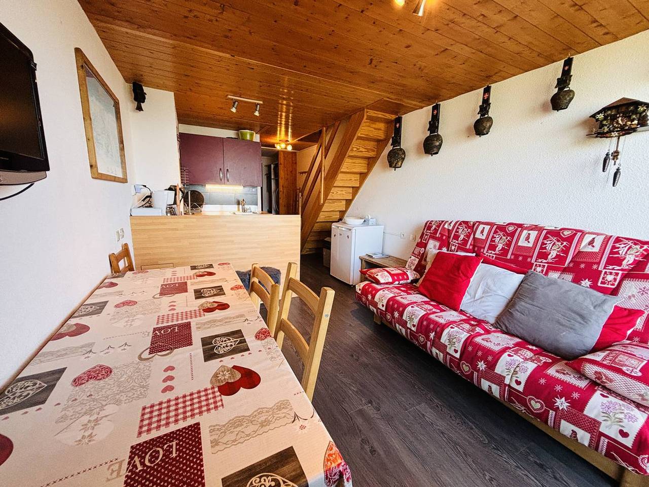Appartement entier, Triplex 6 pers, proche pistes, balcon, animaux admis in Landry, Massif de la Vanoise