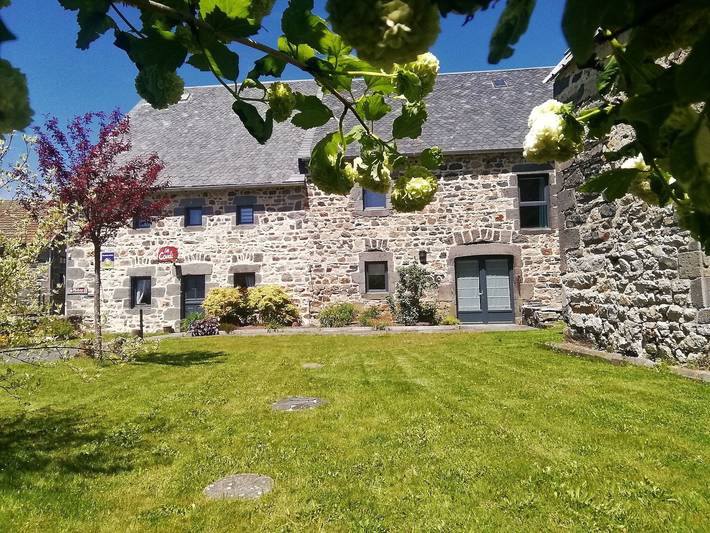 Chambre d’hôte pour 2 personnes, avec jardin en Auvergne - 2