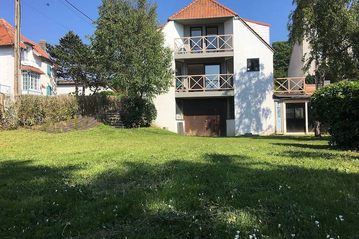 Ferienhaus für 12 Personen, mit Balkon und Garten in Wissant