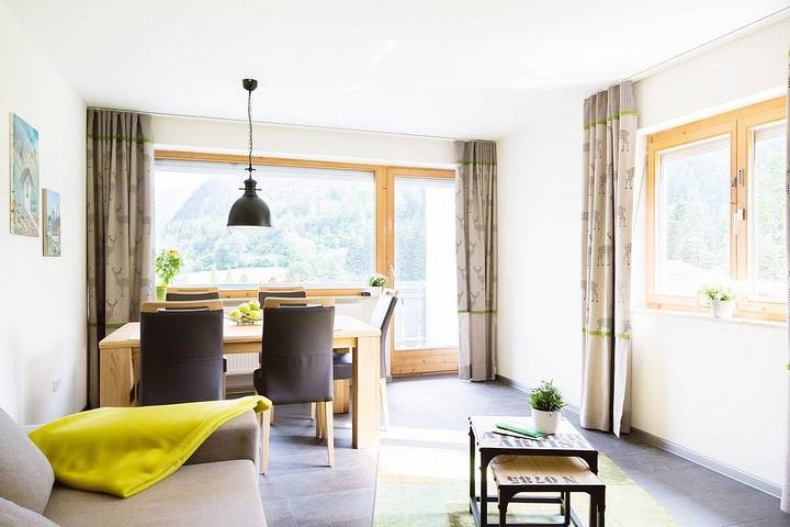 Ferienwohnung für 6 Personen, mit Balkon und Sauna
