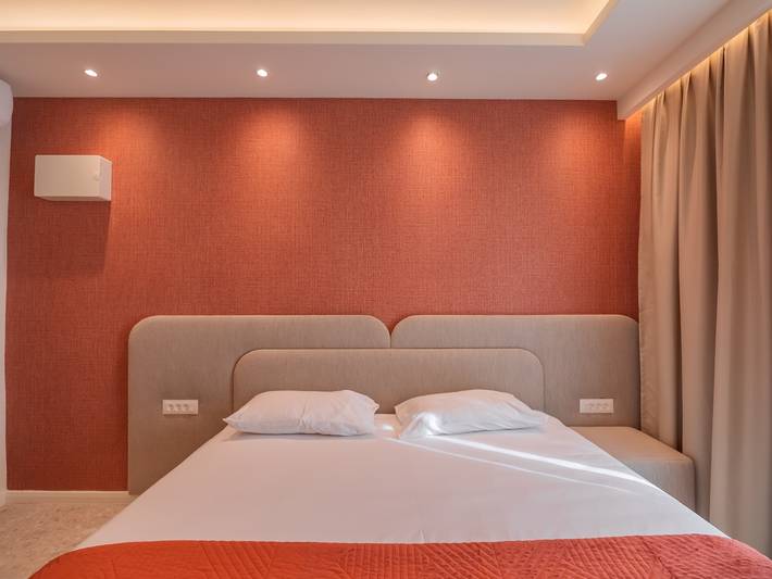 Ferienwohnung für 2 Personen, mit Pool und Balkon/Terrasse in Montenegro