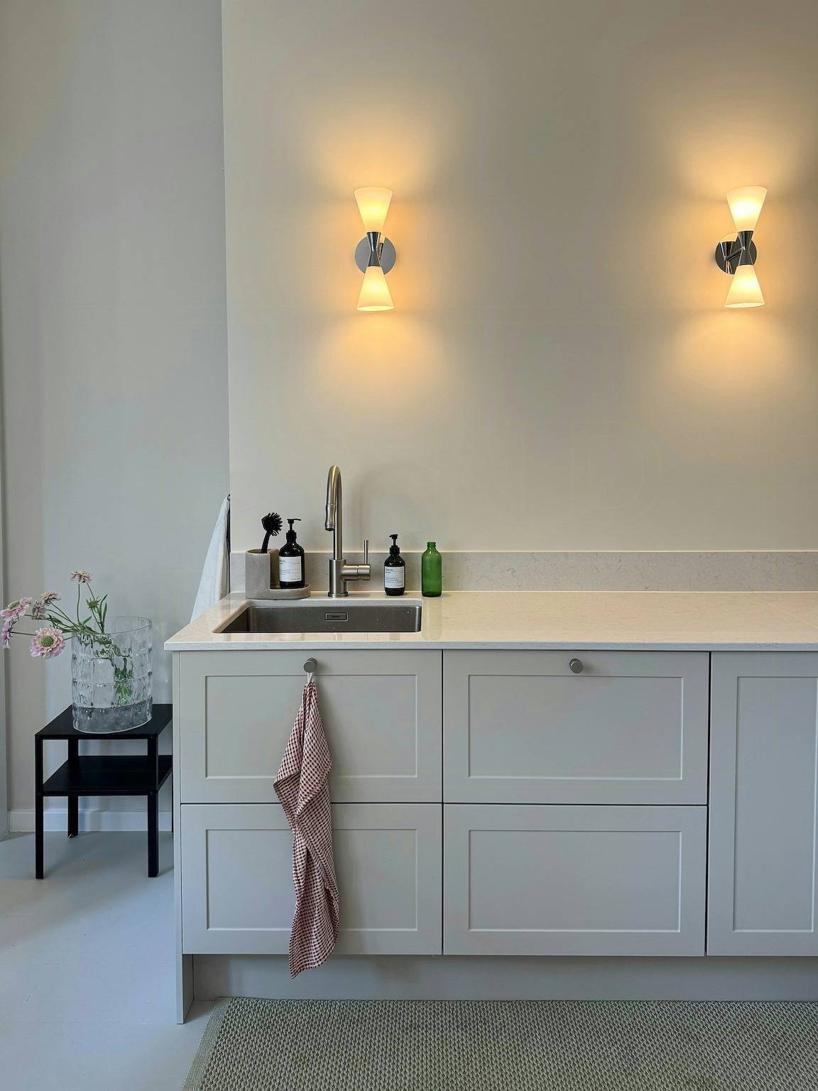 Apartamento entero, Piso en esquina con dos balcones en Sorgenfrigata in Frogner, Oslo