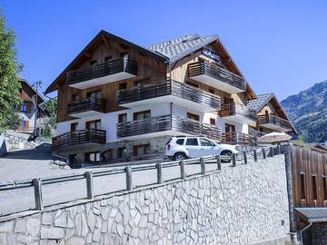 Camping pour 8 personnes, avec sauna et balcon dans l' Isère