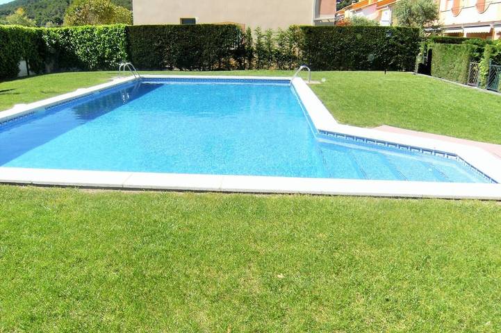 Casa rural para 5 personas, con piscina y jardín en Estartit
