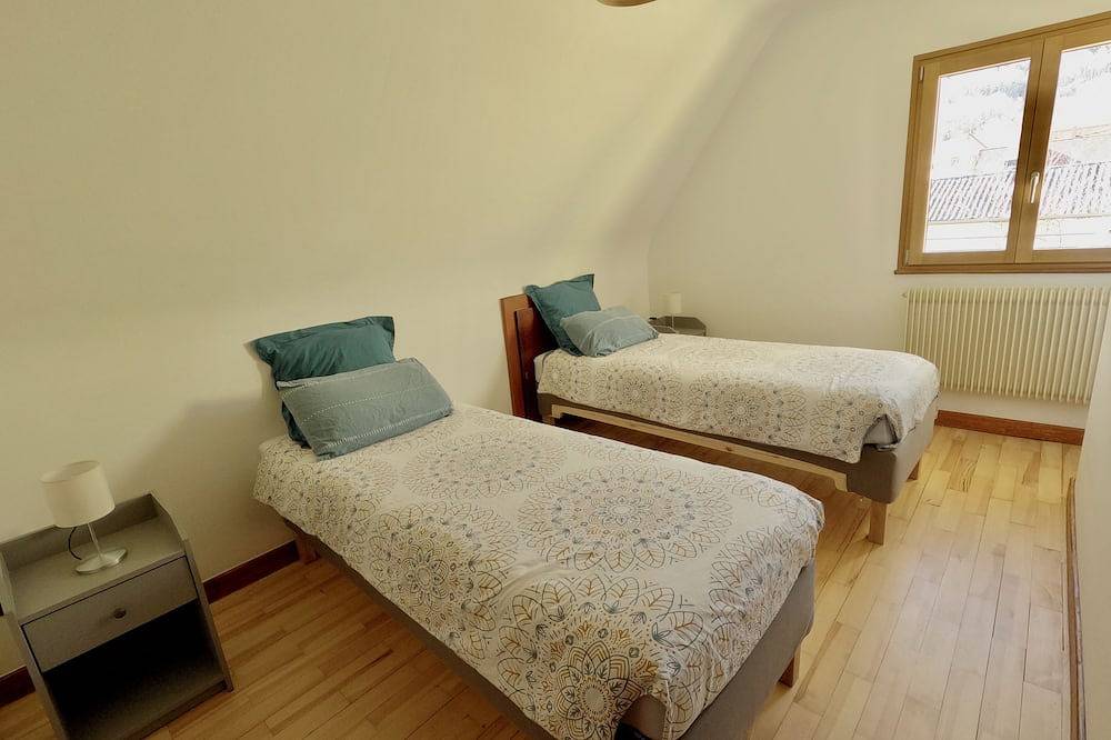 Appartement entier, Chez Laetitia et Matthieu, au pied du Taennchel in Thannenkirch, Parc naturel régional des Ballons des Vosges