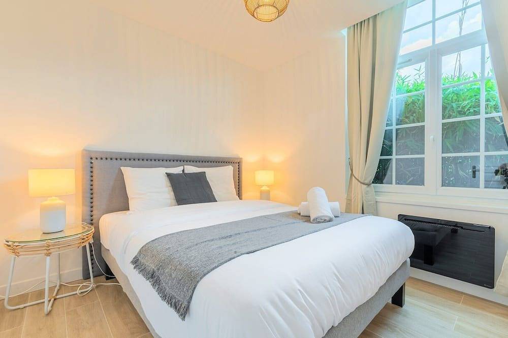 Entire apartment, Marcq en Baroeul two-bedroom bright and equipped in Marcq-en-Barœul, Lille region