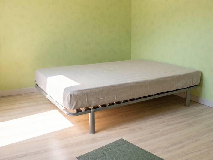 Ganzes Studio, Gemütliche Wohnung Salins-les-Bains 18 m² Parkplatz in Salins-les-Bains, Französischer Jura