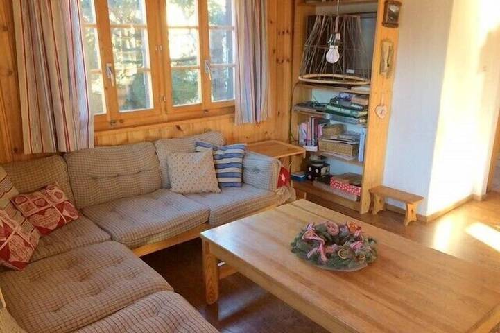 Gîte pour 7 personnes, avec jardin dans Saint Luc - 2