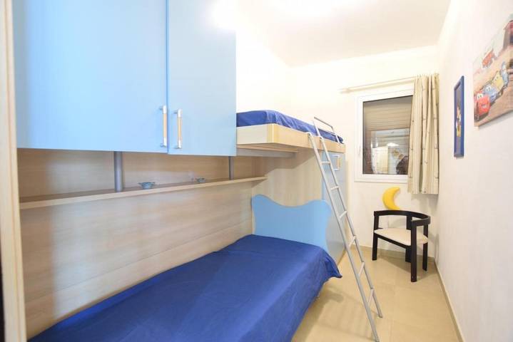 Ferienwohnung für 4 Personen, mit Ausblick und Terrasse in Marina di Ragusa - 4