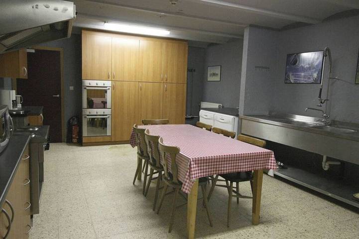 Gîte pour 53 personnes, avec jardin et jacuzzi à Anthisnes - 4