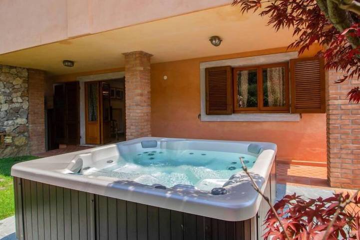 Appartement de vacances pour 4 personnes, avec jardin ainsi que terrasse et jacuzzi - 1