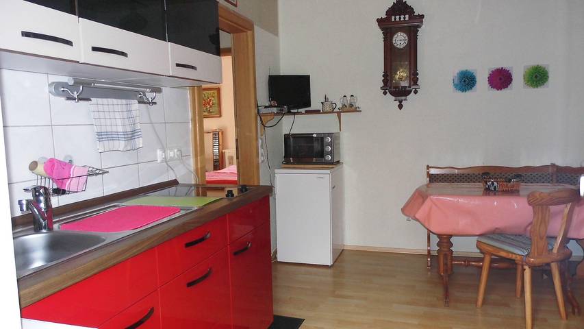 Ferienwohnung für 4 Personen, mit Terrasse und Garten sowie Pool und Sauna in Rathmannsdorf - 2