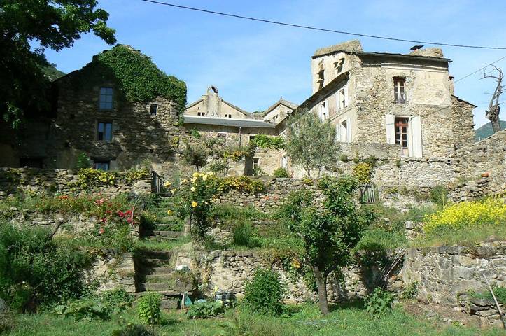 Gîte pour 8 personnes, avec jardin, animaux acceptés dans Thuès-Entre-Valls