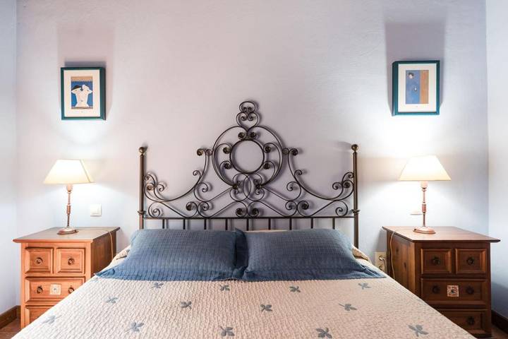 Hotel para 2 personas, con Terraza y Jardín en Albarracín - 2