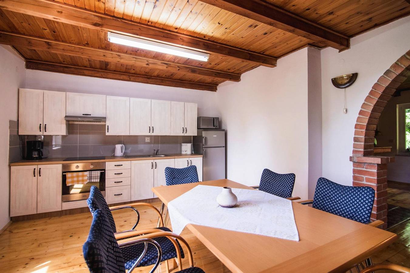 Casa de vacaciones con jardín privado in Grunwald, Ilawa Lake District