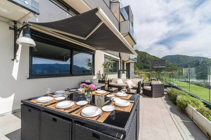 Ferienwohnung für 8 Personen, mit Garten und Sauna sowie Seeblick, mit Haustier - 1