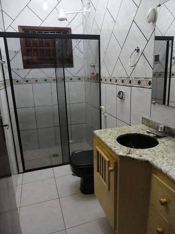 Location de vacances pour 14 personnes, avec balcon à Ubatuba